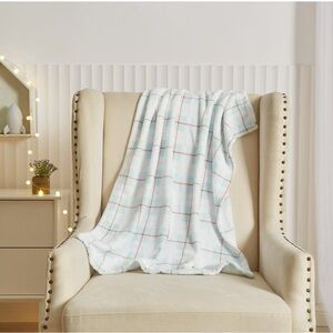 Parents Choice Soft Plush Baby Blanket in Classic Plaid Blue Red 30x36 NEW Gift